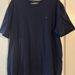 Tommy Hilfiger Men's Classic Navy Tee